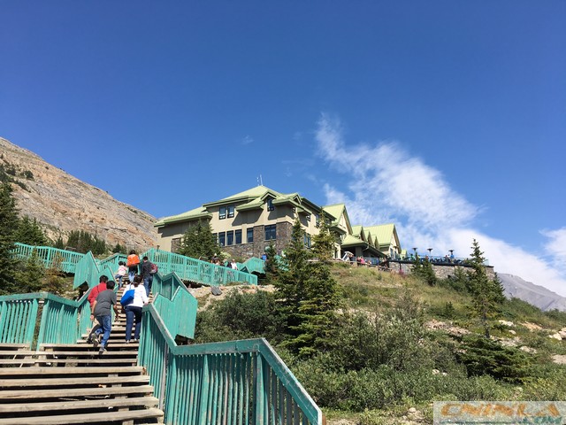 Columbia Icefield Discovery Centre