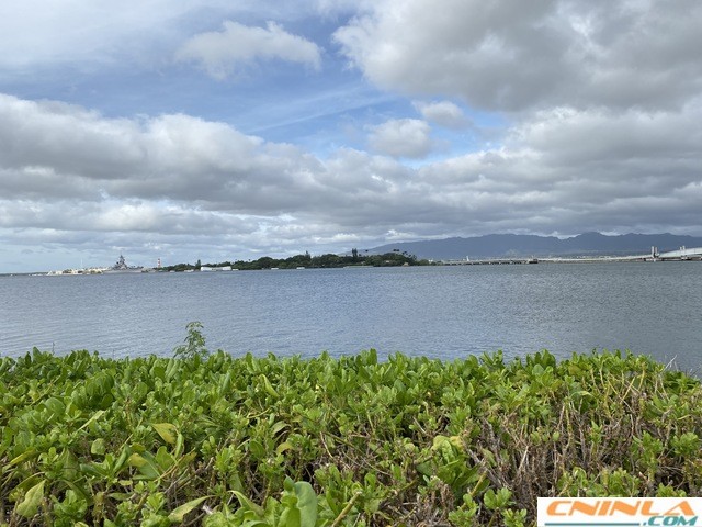 Pearl_Harbor_overview_640x480